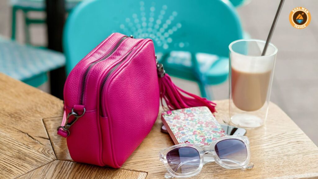 %focus keyword% small travel bags for ladies
